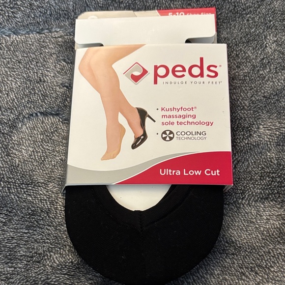 Peds Black Ultra Low Cut Socks - Picture 1 of 1